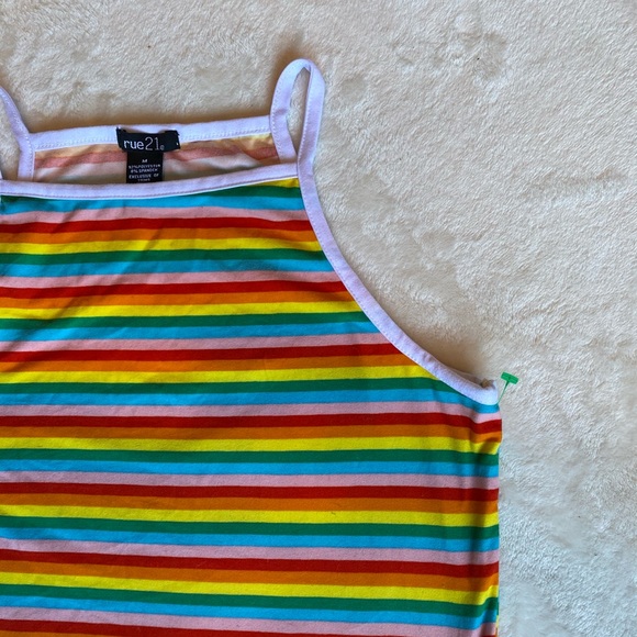 Rue21 Tops - Rainbow Crop Top 🌈